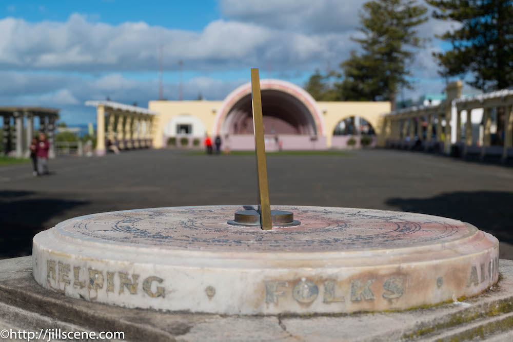 The Kirk Sundial, Napier http://jillscene.com